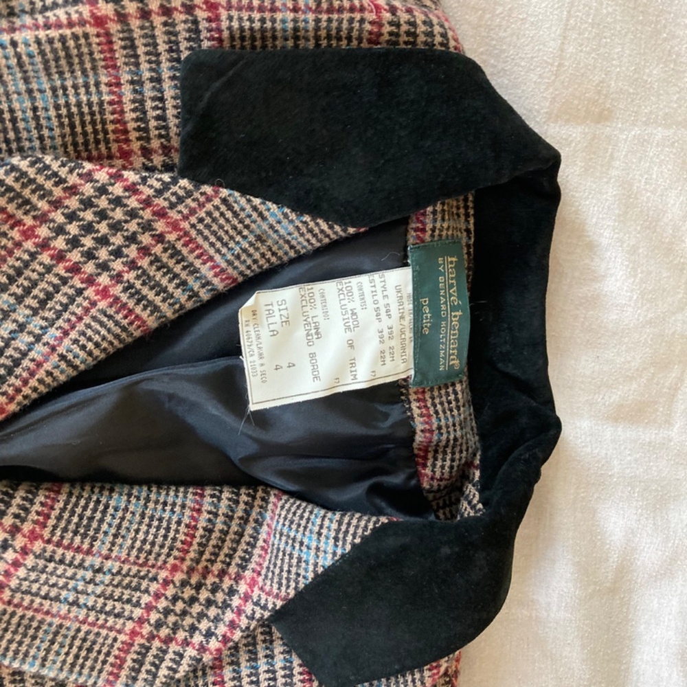Gorgeous vintage plaid wool blazer - Picture 4 of 7